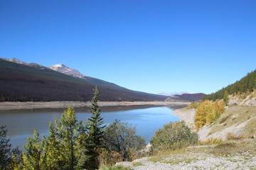 Fototapeta na wymiar Calm Lake, Jasper National Park, Alberta