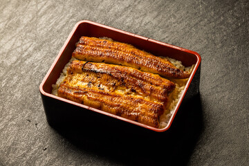 国産うなぎのかばやき　Luxury of Japan production eel