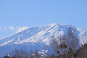 雪の御嶽山（おんたけさん）-雪景色