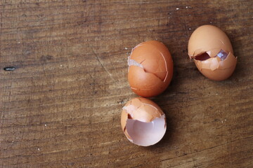 eggshells on a wooden table