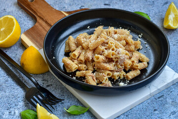   Gluten free Chickpea pasta.Fresh  low carb  high protein pasta rigatoni with  cream sauce  ,  tuna , parmesan cheese ,olive oil and black pepper)  Ketogenic diet pasta 