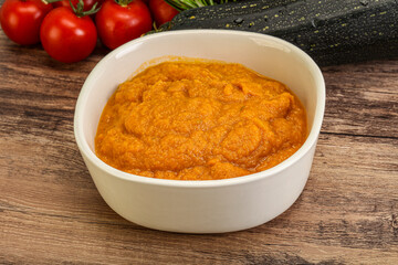 Vegetarian cuisine - Zucchini puree with herbs