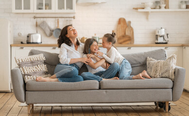 Fototapeta premium Happy loving family