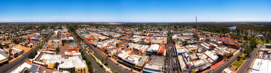 Obraz premium D Mildura weir to town hall pan