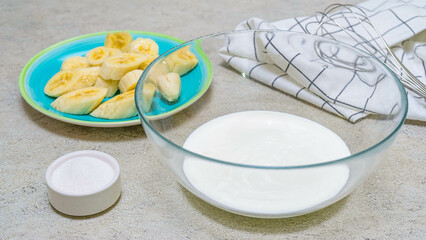 Step by step process of making sweet cake. Step 5.