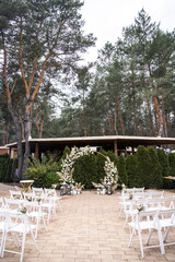 beautiful wedding decor, restaurant, ceremony