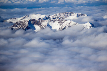 Fototapeta na wymiar European Alps from the 'Zugspitze' - Germany's talles mountain