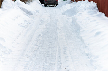  car stuck on the snowy street
