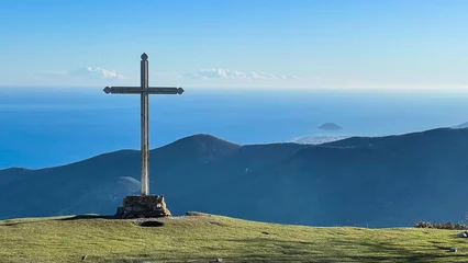 Fototapeten cross of a sanctuary in Liguria © Stefano