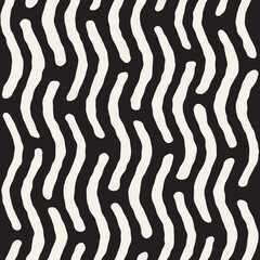 Vector seamless pattern. Repeating geometric abstract elements. Stylish monochrome background design.