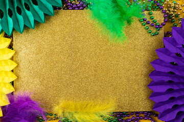 Mardi gras carnivale green, purple, yellow beads and colorful decorations - obrazy, fototapety, plakaty
