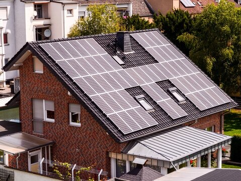 Green Renewable Energy with Photovoltaic Panels