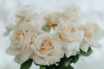 white roses bouquet