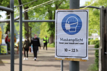 Maskenpflicht, hinweisschild
