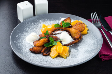deep fried banana with vanilla ice cream and mango fruit asian halal banquet dessert menu