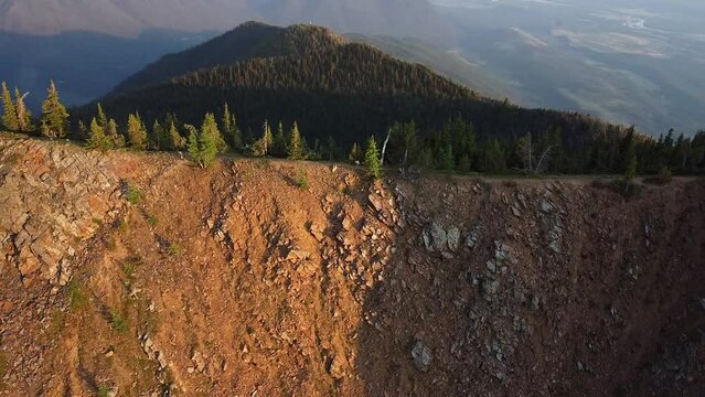 Sunset orbiting around the ridge in South Rockies, part 1