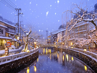 城崎温泉の冬の夜景