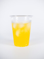 炭酸　オレンジジュース　プラスチックカップ
