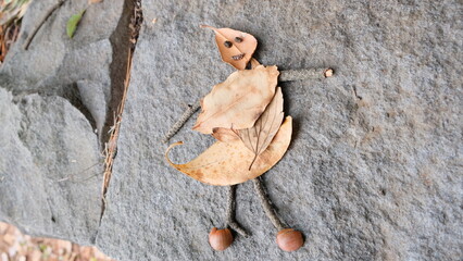 枯葉のアート　1