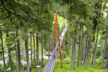 Fototapeta premium Brücke im Talschluss bei Lengau in Österreich