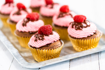 Chocolate raspberry cupcakes