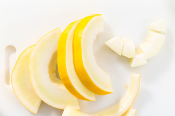 Golden dewlicious melon