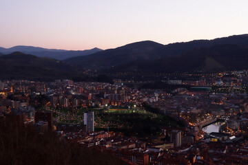 Fototapeta na wymiar Modern architecture in the downtown of Bilbao
