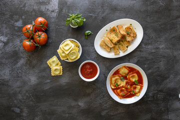 Ravioli with Tomato Sauce