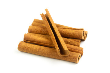 Cinnamon sticks isolated on white background. 