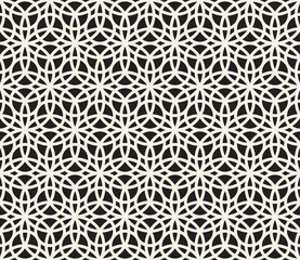 Vector seamless pattern. Repeating abstract geometric elements. Stylish monochrome background design.