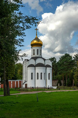 Fototapeta na wymiar St. Pimen church. Nicolo-Ugreshsky monastery, city of Dzerzhinsky, Russia