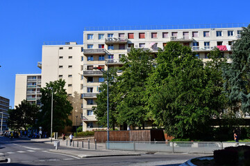Poissy, France - july  2020 : city centre
