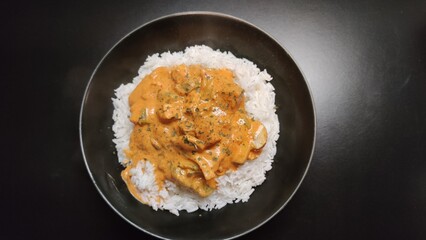 Fait maison - Curry rouge et riz