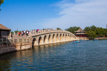 Fototapeta na wymiar The Seventeen Arch Bridge over Kunming Lake, Beijing, China
