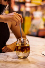 bebida infusion tonica y cafe