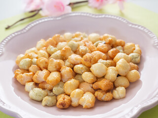 関西の雛あられ