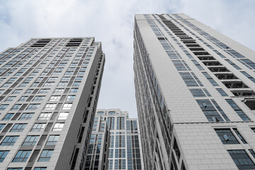Fototapeta na wymiar Business skyscraper buildings and sky View.high-rise office buildings in modern city.