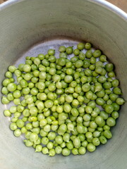 green beans in a bowl