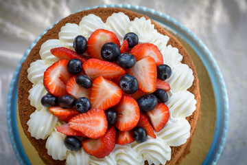 Birthday cake with berries 