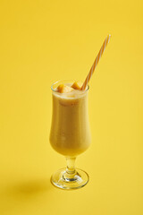 Mango banana smoothie breakfast.
