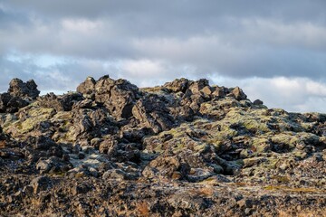 Lavaformation im Naturschutzgebiet Reykjanesfólkvangur nahe Hafnarfjörður/Hafnarfjördur. / Lava formation in the nature reserve Reykjanesfólkvangur near Hafnarfjörður / Hafnarfjördur.