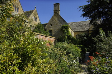 Fototapeta na wymiar hidcote manor gardens cotswolds gloucestershire england uk