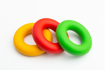 hand expander in the form of colored rubber rings of different density