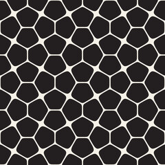Vector seamless pattern. Repeating geometric elements. Stylish monochrome background design.