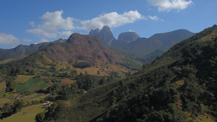 Fototapeta premium view of the mountains