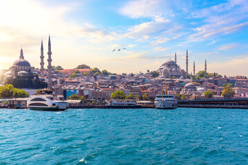 Obraz premium Famous Rustem Pasha Mosque and Suleymaniye Mosque, Bosphorus, Istanbul