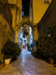 Bari Vecchia - Arco Vanese, Strada Vanese, porte della città  - obrazy, fototapety, plakaty