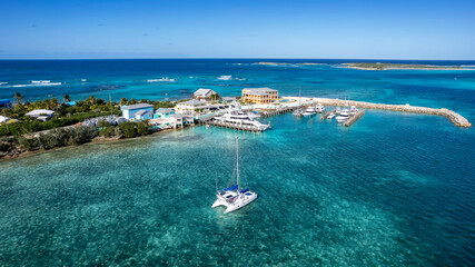 Aerial view of the Flying Fish Marina, next to Clarence Town, Long Island, Bahamas - obrazy, fototapety, plakaty
