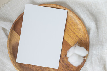 Blank paper cards, Blank greeting card invitation Mockup with craft envelope, Dried Bunny Tail grass on desk background, Minimal table workplace composition, flat lay, mockup