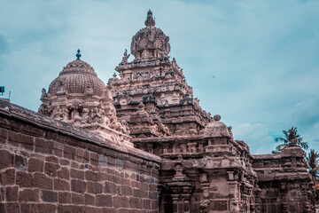Thiru Parameswara Vinnagaram or Vaikunta Perumal Temple is a temple dedicated to Vishnu, located in Kanchipuram in the South Indian state of Tamil Nadu - One of the best archeological sites in India